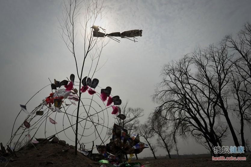 看被癌症村侵蚀的中国地图 悲痛 看被癌症村侵蚀的中国地图 悲痛