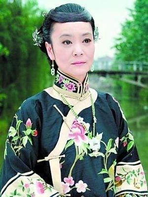 红花渐成绿叶 看谁还有翻身机会