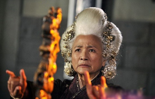 红花渐成绿叶 看谁还有翻身机会