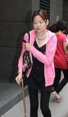 富少搭女星将前妻气致瘫痪 富少搭女星将前妻气致瘫痪