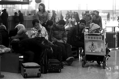 74城市春节近半时间空气污染 PM2.5最大超4.7倍