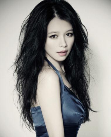 揭白富美女星成剩女内幕：宋慧乔孙菲菲公开征婚仍难嫁