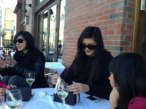 小S夫妇带女儿度假