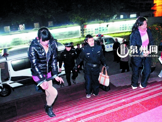 农民工龌龊行径 常与站街女厮混