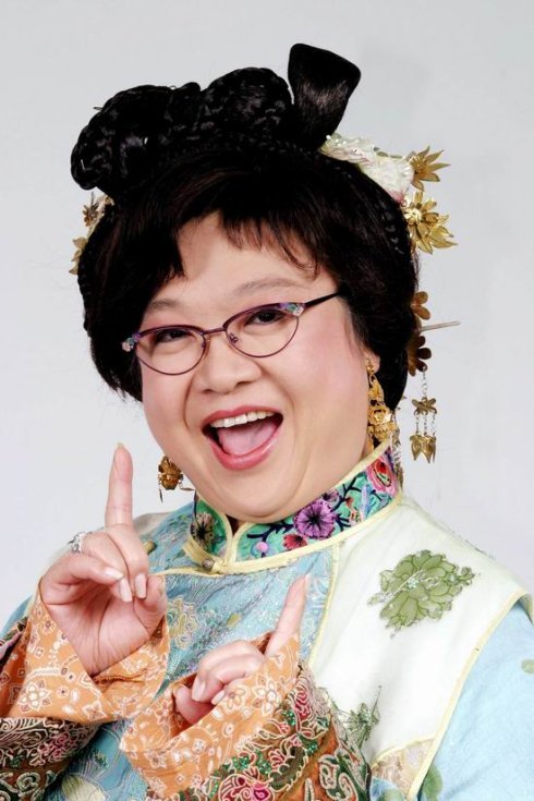 沈殿霞去世五周年百张旧照回顾 热吻郑少秋照片曝光