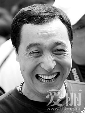 赵本山每次提及张小飞