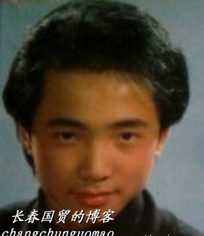 光头徐峥20年前曾做发模