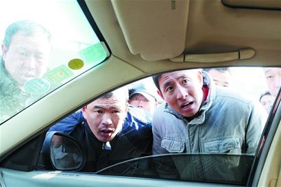 青岛工资优势弱化 高房价高物价逼走适婚打工者