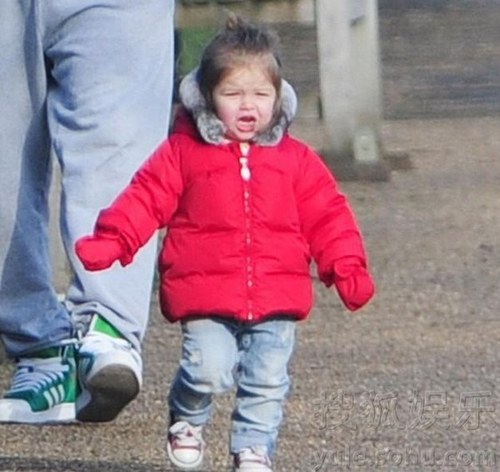 贝克汉姆爱女奔跑