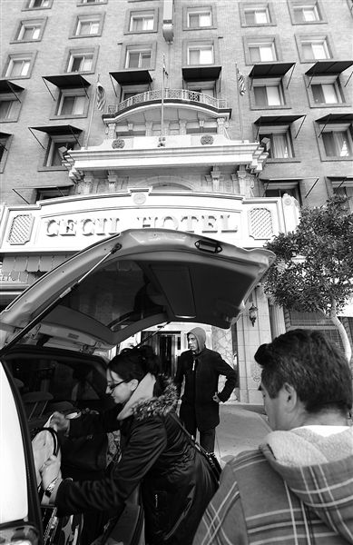 诡异电梯女孩蓝可儿陈尸酒店水箱