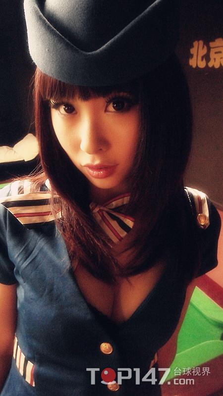 台球宝贝空姐装