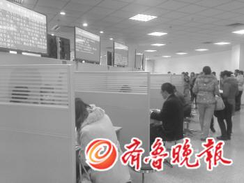 为解用工荒单位出奇招 招新人每月可多拿百元