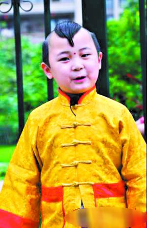 央视春晚童星邓鸣贺患白血病 已入院治疗(图)