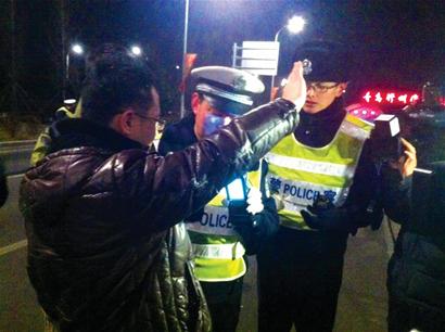 春节青岛查获酒司机