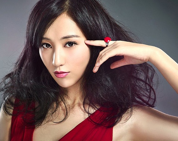 38岁名模花10万冷冻卵子 38岁名模花10万冷冻卵子