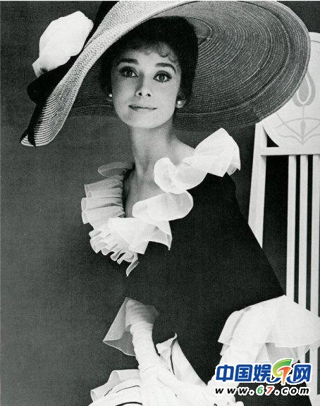 忆五位好莱坞绝代佳人 性感女神梦露人间天使赫本(图)