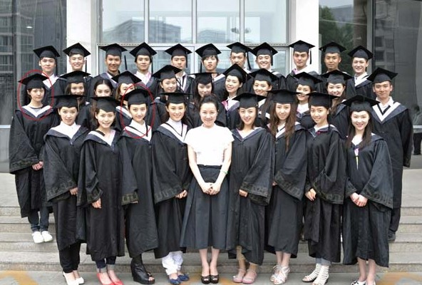 杨幂景甜孙俪毕业照曝光 揭秘明星整容真相