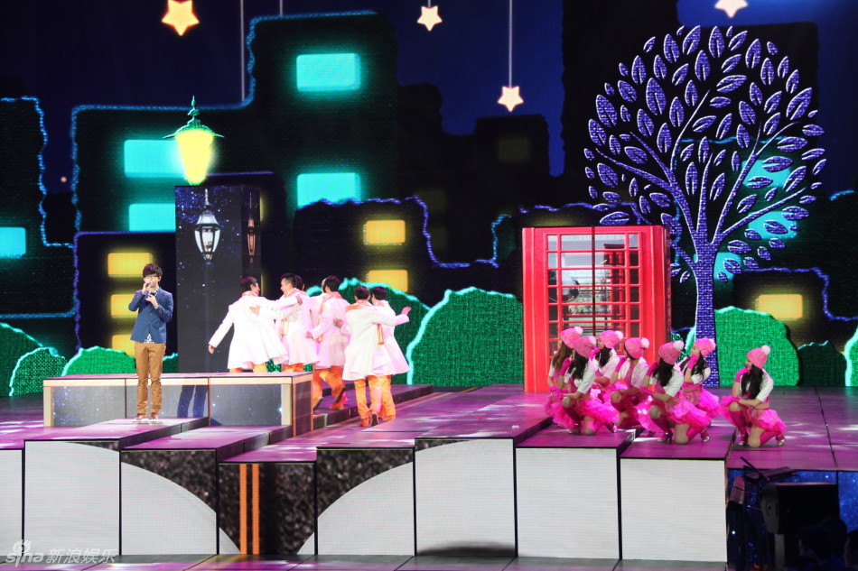 央视元宵晚会现场照