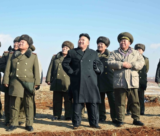 金正恩视察朝鲜空军训练场 检查战斗准备状态