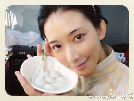 林志玲晒素颜美照