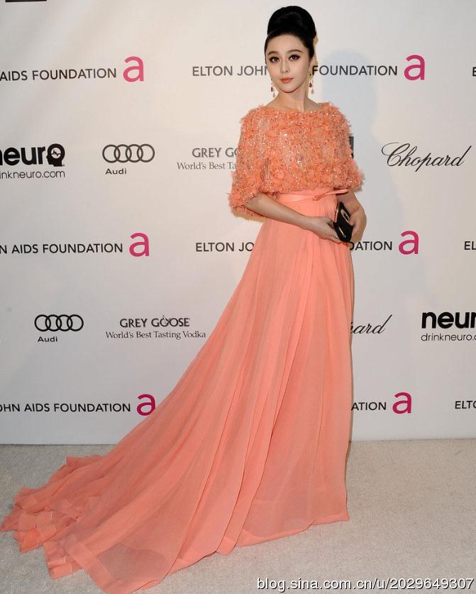 范冰冰奥斯卡之行PS前后对比图流出 网友：瘦点会更美