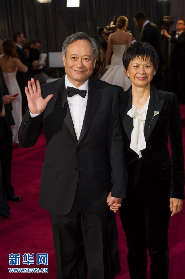 第85届奥斯卡颁奖：星光闪耀夫妻档