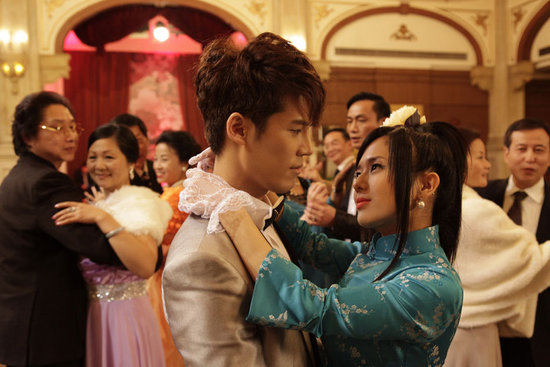 日本女优进军内地创业路 兼职陪酒无所不做