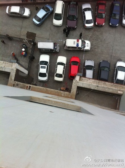 青岛伟东尚城女子跳楼自杀