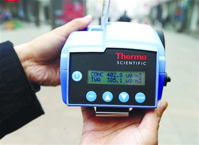 青岛PM2.5再爆表 持续重度污染将停课