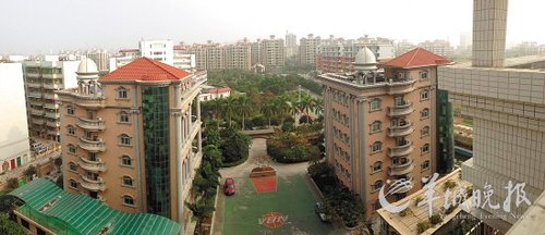 佛山人大官员被曝住四亩豪宅 当事人称是阴谋