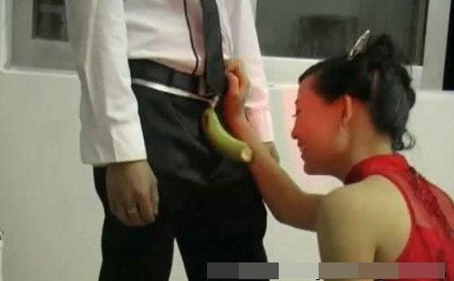 闹洞房无底线 现场不堪入目