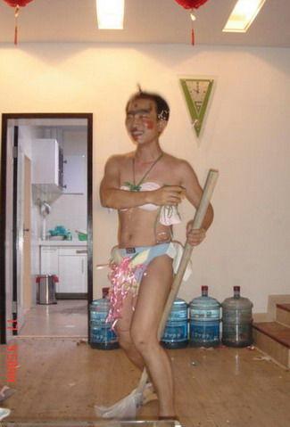 闹洞房无底线 现场不堪入目