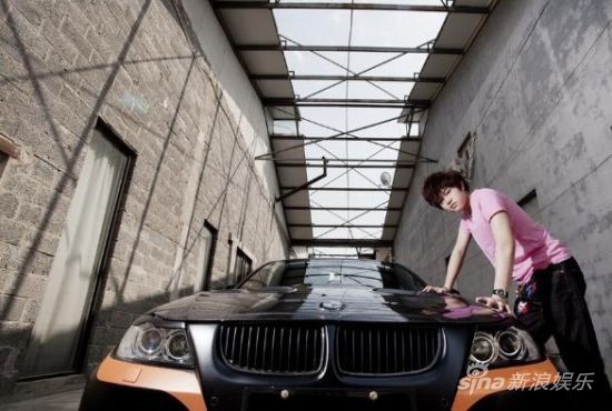 警方以强奸罪报送检察院提请逮捕李天一