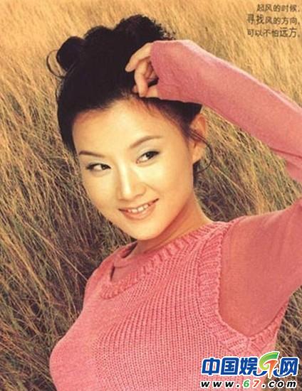 宋祖英早年清纯照