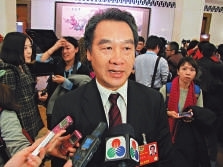 内地人转战澳门买奶粉 委员:一旦紧缺将学香港限奶