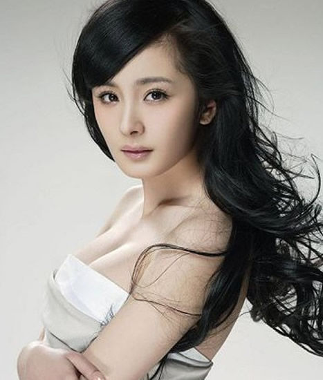 明星掀起刘海现真颜美丑