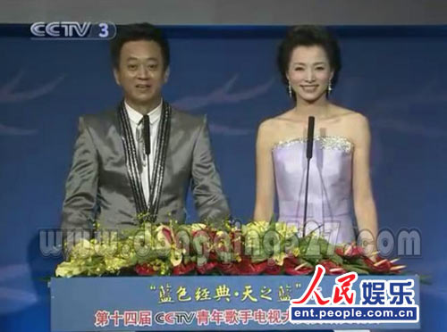 董卿上位速超倪萍周涛隐情