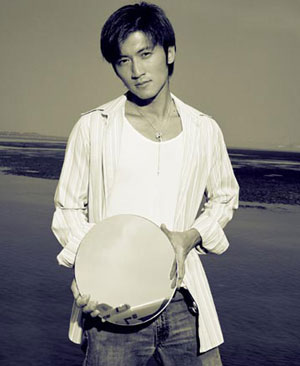 谢霆锋获魅力男演员奖 斥张柏芝没戏拍传闻