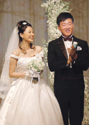 宋汶霏失婚患癌不幸早逝 揭海岩剧众明星现状(组图)