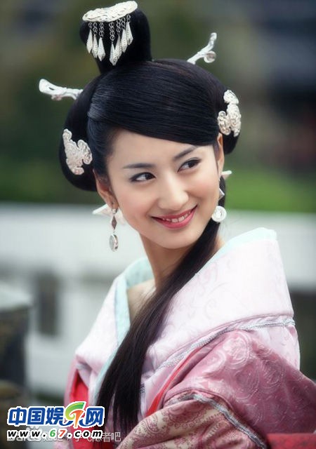 那些年可恨又可怜的“蛇蝎美人” 华妃雪姨周芷若入选