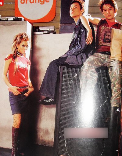 何炅晒与李维嘉17年前旧合照