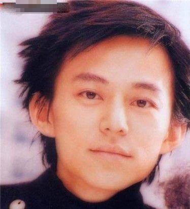 何炅晒与李维嘉17年前旧合照