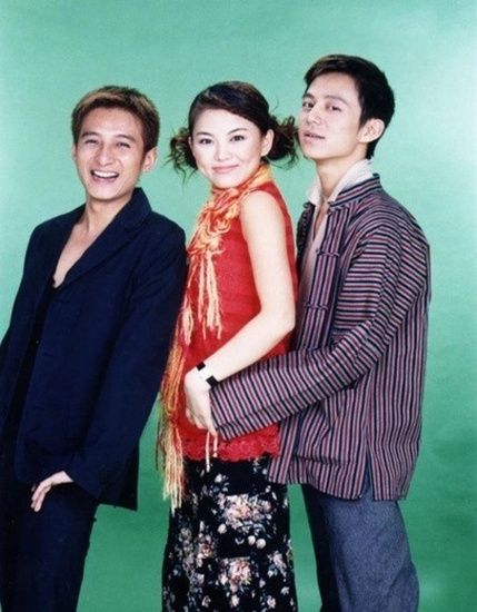 何炅晒与李维嘉17年前旧合照