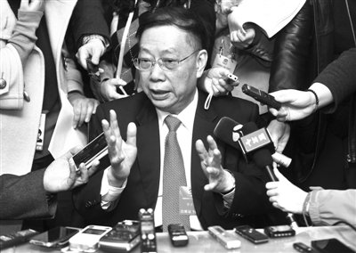 卫生部：先看病后付费易福利过滥 不宜全面推行