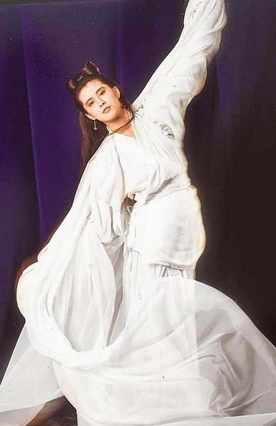 传46岁王祖贤息影11年将复出