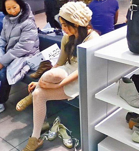 传46岁王祖贤息影11年将复出 获160万酬劳赴港