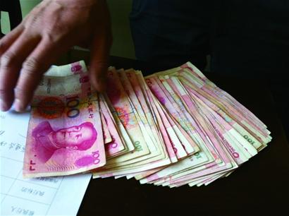 拍卖厂房支付60名女工欠薪