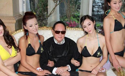船王儿子赵世曾女友过万