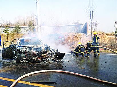 迎面撞途锐 迎面撞途锐