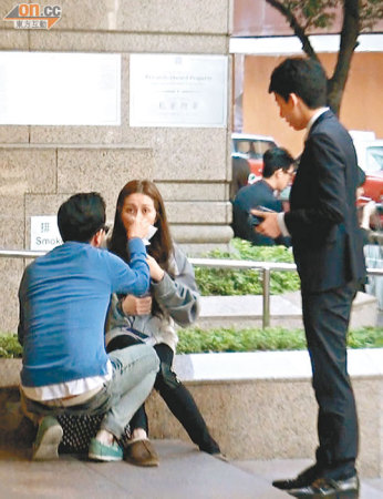 赌王女儿何超盈否认吸毒